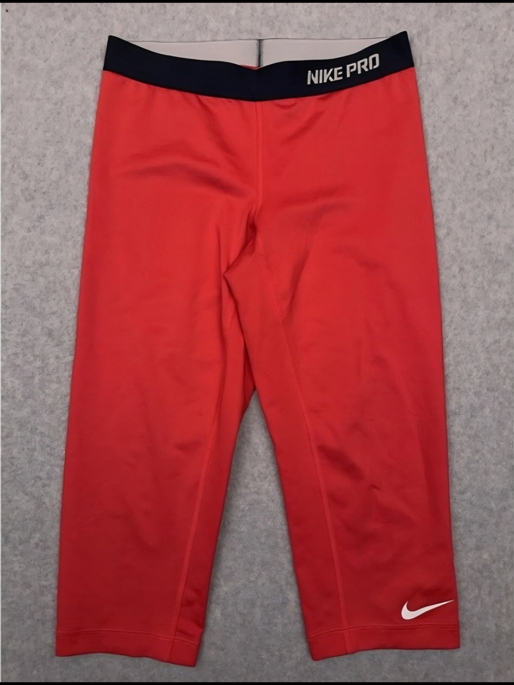 Nike Pro Dri Fit Women's Yoga/Gym Capri In Red - Picture 2 of 5